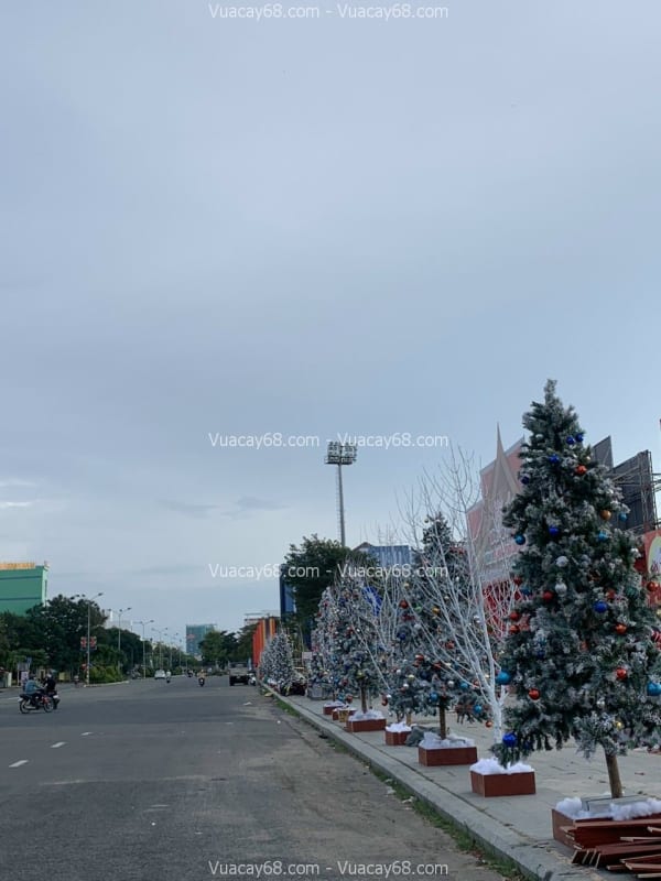 Decor cây giả cho quán nhà hàng Decor cây giả cho quán nhà hàng