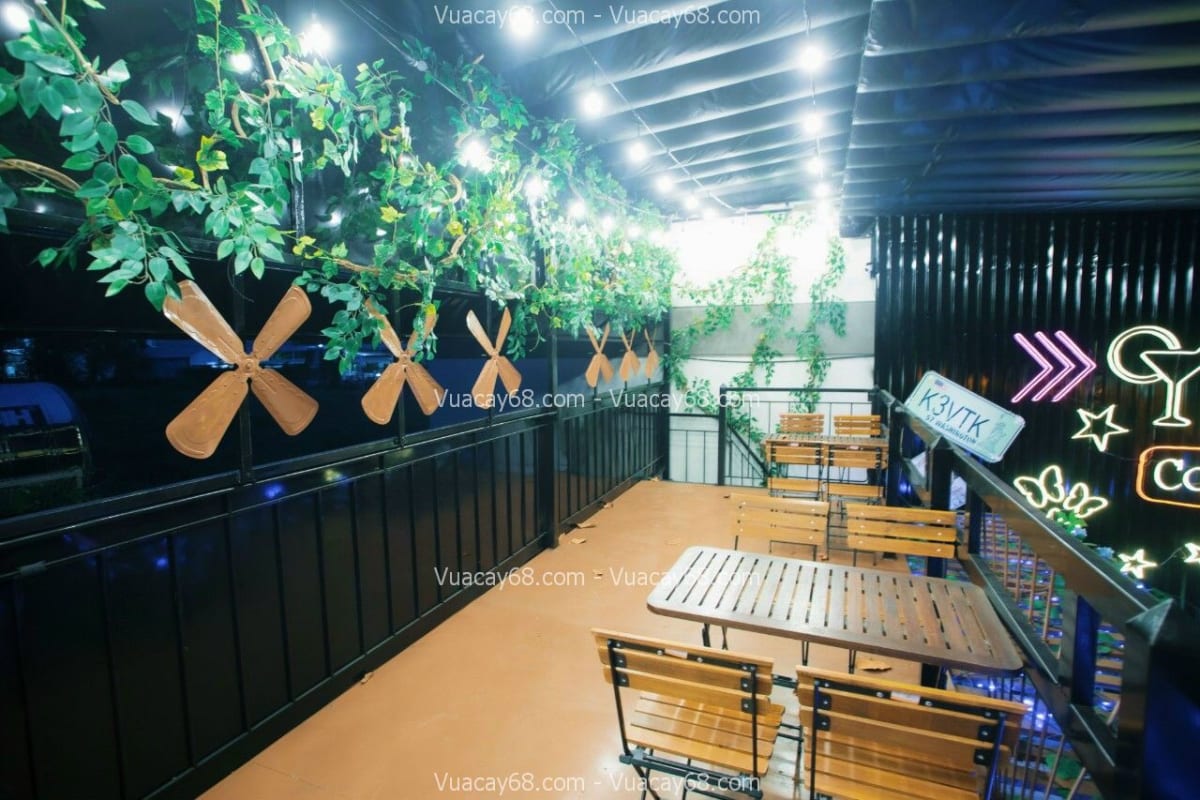 Decor cây giả cho quán nhà hàng Decor cây giả cho quán nhà hàng